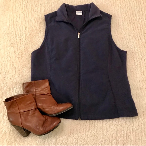Columbia Tops - Columbia fleece and lined vest